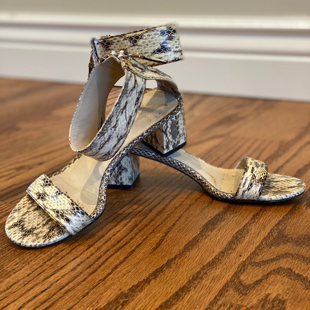 Shoes - Picture 2 of 4